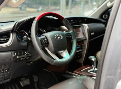 Toyota Fortuner 2017 Full Extras