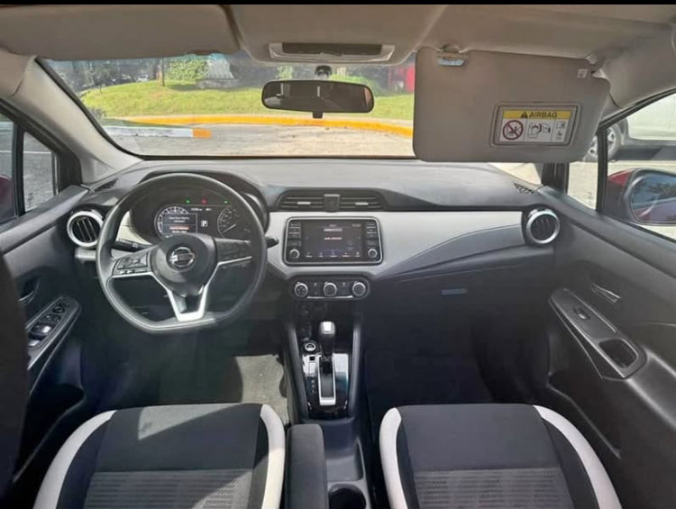 Nissan Versa 2021