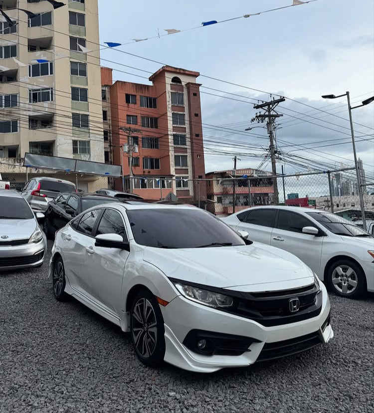 Honda Civic 2016 Full Extras