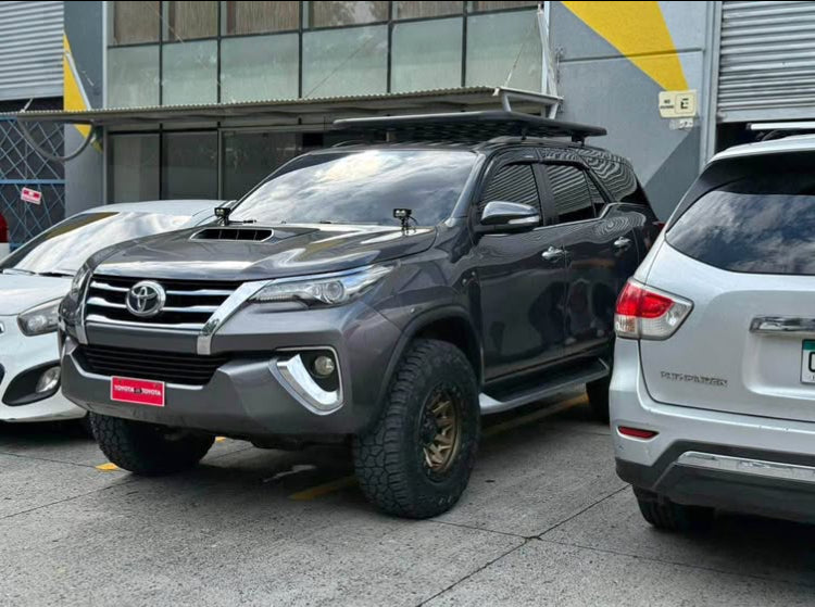 Toyota Fortuner 2017 Full Extras