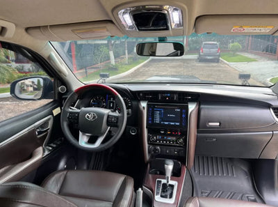 Toyota Fortuner 2017 Full Extras